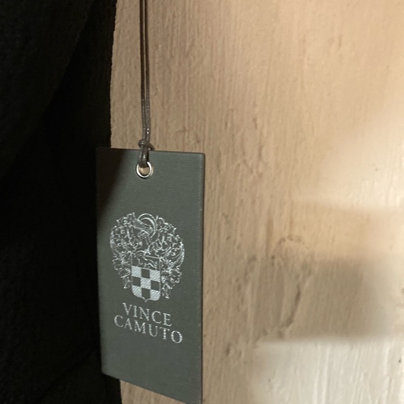 Vince Camino NWT Side cinched crepe top - Picture 7 of 7